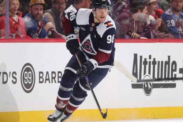 Mikko Rantanen traded to Hurricanes in NHL blockbuster